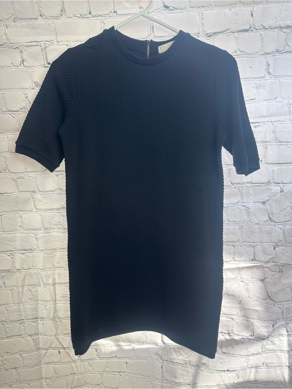 Zara Black Textured Short Sleeve Shift Dress